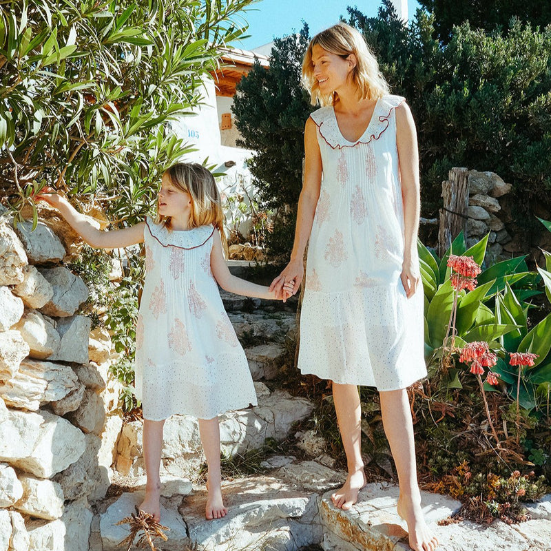 WOMEN'S DAFFODIL DRESS, FLOWER POT
